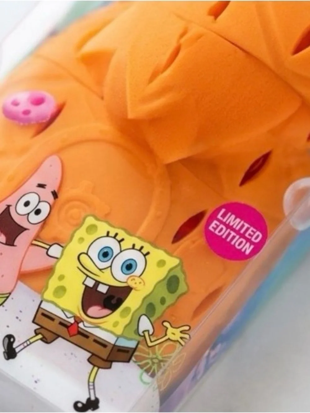 Wet n Wild x SpongeBob SquarePants Sponge Case